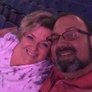 Meet your Posher, Julie